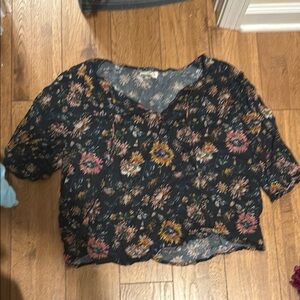 NATURAL LIFE floral Short Sleeve Blouse
